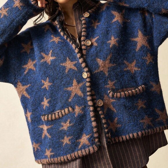 Blue Boho Style Women's Star Jacquard Knit Cardigan - Picture 2 of 6